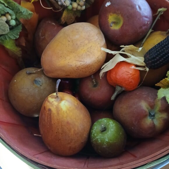 Basket of artificial fruit apples pears corn banana - Picture 3 of 4